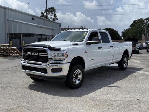 2020 RAM 2500 Tradesman Crew Cab 4X4 8' Box