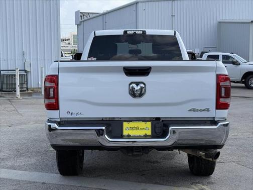 2020 RAM 2500 Tradesman Crew Cab 4X4 8' Box