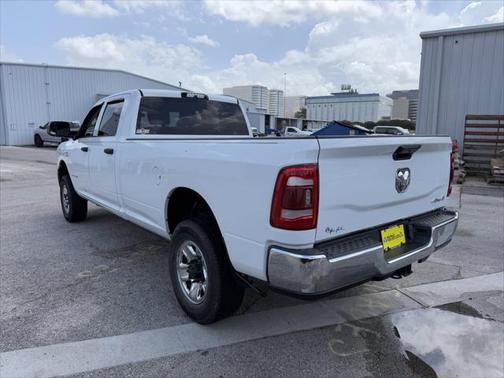 2020 RAM 2500 Tradesman Crew Cab 4X4 8' Box
