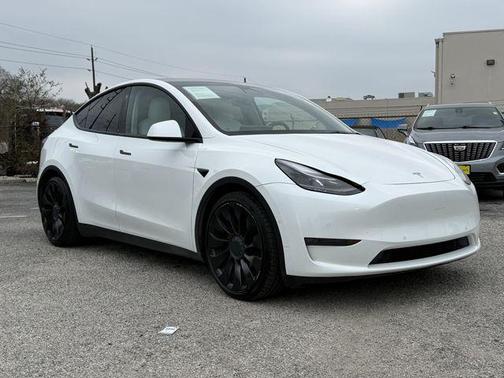 2022 Tesla Model Y Performance Dual Motor All-Wheel Drive