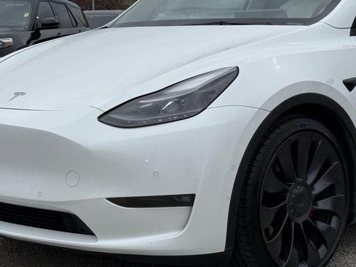 2022 Tesla Model Y Performance Dual Motor All-Wheel Drive