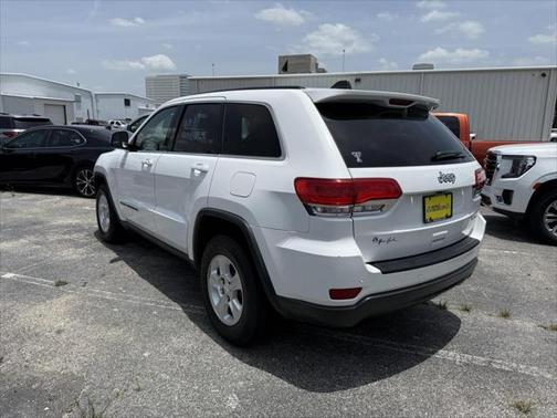 2017 Jeep Grand Cherokee Laredo