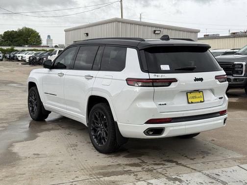 2025 Jeep Grand Cherokee L Summit