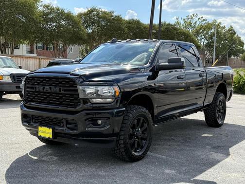 2022 RAM 2500 Lone Star Crew Cab 4x4 6'4' Box