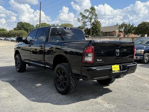2022 RAM 2500 Lone Star Crew Cab 4x4 6'4' Box