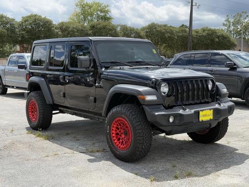 2022 Jeep Wrangler Unlimited Sport