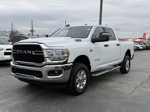 2024 RAM 2500 Big Horn Crew Cab 4x4 6'4' Box