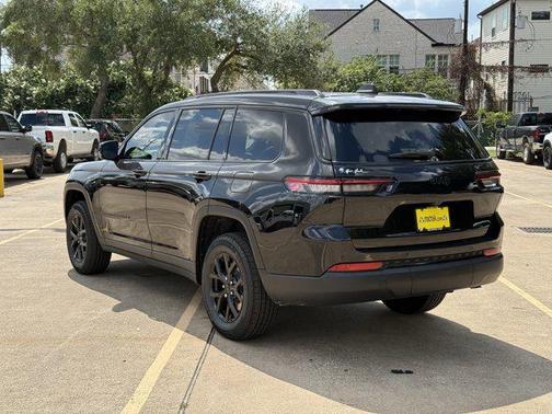 2025 Jeep Grand Cherokee L Altitude