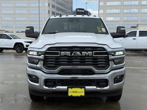 2025 RAM 2500 Tradesman Crew Cab 4x4 6'4' Box