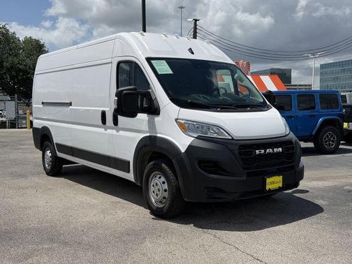 Bright White Clearcoat 2023 RAM ProMaster 2500 High Roof