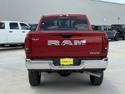2025 RAM 2500 Tradesman Crew Cab 4x4 6'4' Box