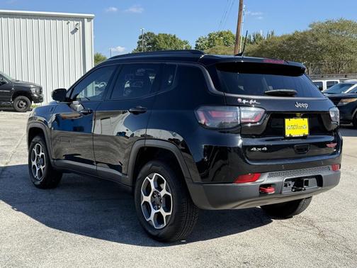 2022 Jeep Compass Trailhawk