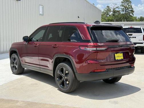 2025 Jeep Grand Cherokee Limited X