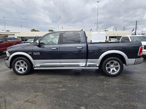 Maximum Steel Metallic Clearcoat 2017 RAM 1500 Laramie