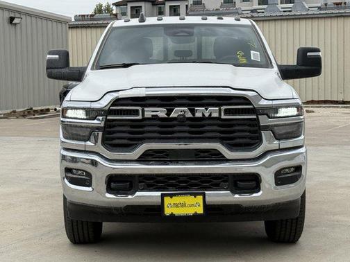 2025 RAM 2500 Tradesman Crew Cab 4x4 6'4' Box