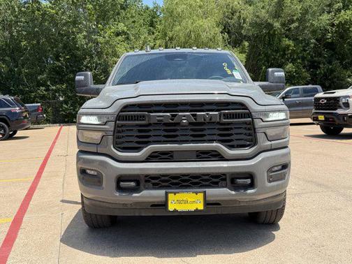 Ceramic Gray Clearcoat 2026 RAM 2500 Lone Star Crew Cab 4x4 6'4' Box