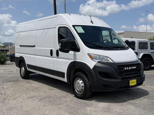 Bright White Clearcoat 2023 RAM ProMaster 2500 High Roof