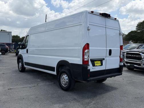 Bright White Clearcoat 2023 RAM ProMaster 2500 High Roof