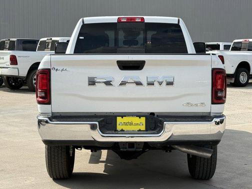 2025 RAM 2500 Tradesman Crew Cab 4x4 6'4' Box