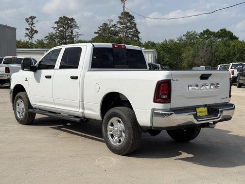 2025 RAM 2500 Tradesman Crew Cab 4x4 6'4' Box