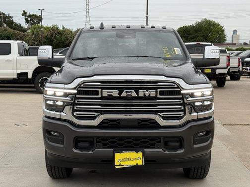 2025 RAM 2500 Laramie Crew Cab 4x4 6'4' Box