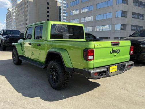 2025 Jeep Gladiator High Tide
