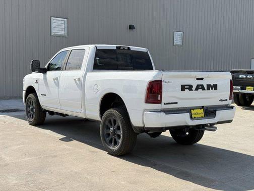 2025 RAM 2500 Laramie Crew Cab 4x4 6'4' Box