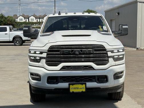 2025 RAM 2500 Laramie Crew Cab 4x4 6'4' Box