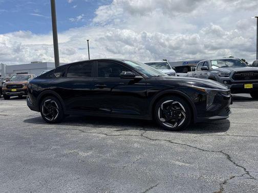 Aurora Black Pearl 2025 Kia K4 EX