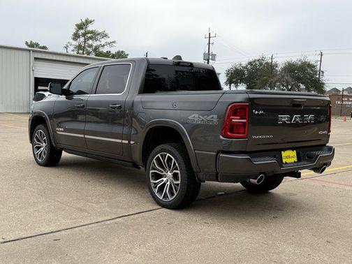 Granite Crystal Metallic Clearcoat 2026 RAM 1500 ST