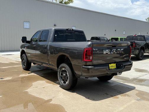 2025 RAM 2500 Laramie Crew Cab 4x4 6'4' Box