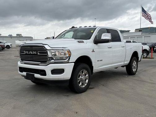 Bright White Clearcoat 2023 RAM 3500 Laramie Crew Cab 4x4 6'4' Box