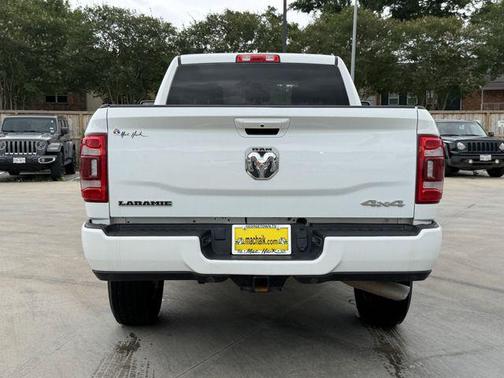 Bright White Clearcoat 2023 RAM 3500 Laramie Crew Cab 4x4 6'4' Box