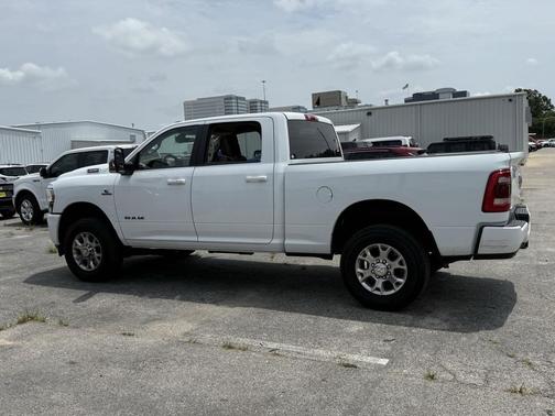 Bright White Clearcoat 2023 RAM 3500 Laramie Crew Cab 4x4 6'4' Box