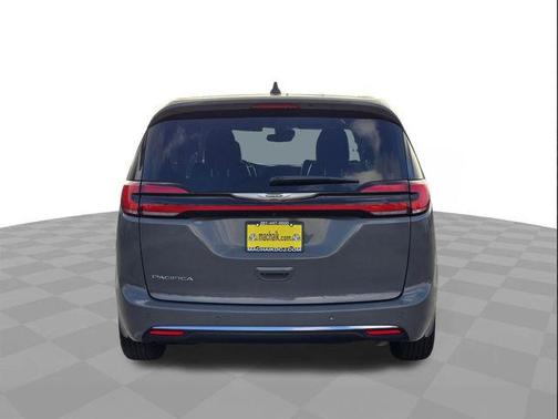 Ceramic Gray Clearcoat 2023 Chrysler Pacifica Touring L