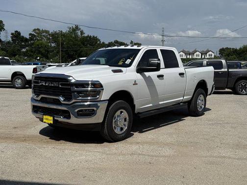 2025 RAM 2500 Tradesman Crew Cab 4x4 6'4' Box