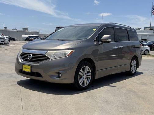 Titanium 2015 Nissan Quest Platinum