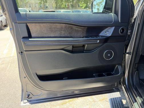 Magnetic Metallic 2020 Ford Expedition Limited