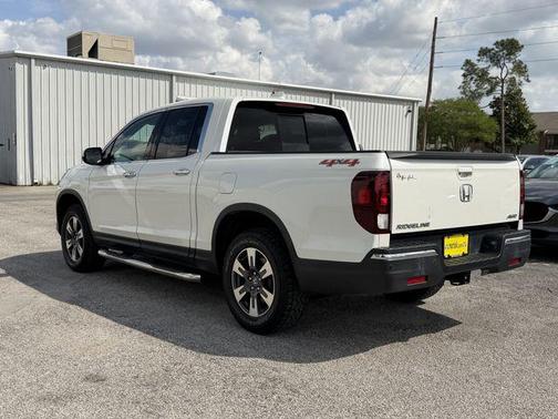Platinum White Pearl 2019 Honda Ridgeline RTL-E