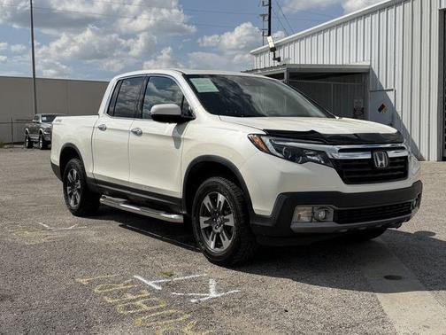 Platinum White Pearl 2019 Honda Ridgeline RTL-E