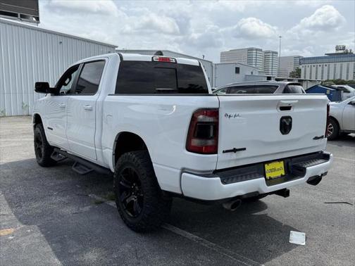 2020 RAM 1500 Classic SLT