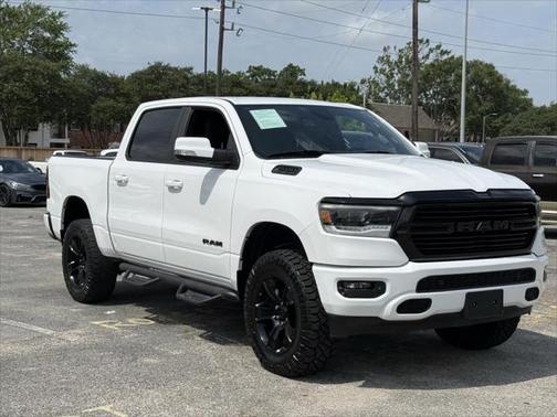 2020 RAM 1500 Classic SLT
