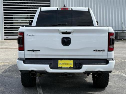 2020 RAM 1500 Classic SLT