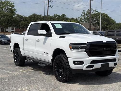 2020 RAM 1500 Classic SLT