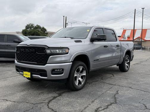 Billet Silver Metallic Clearcoat 2025 RAM 1500 Big Horn/Lone Star
