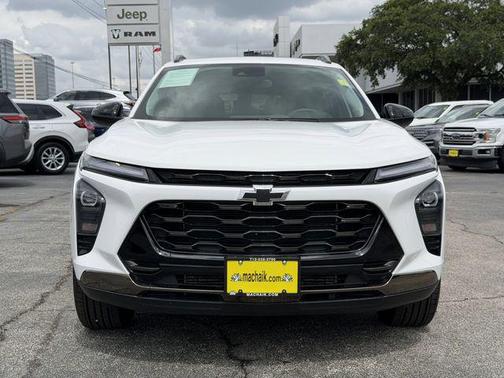 Summit White 2025 Chevrolet Trax FWD ACTIV