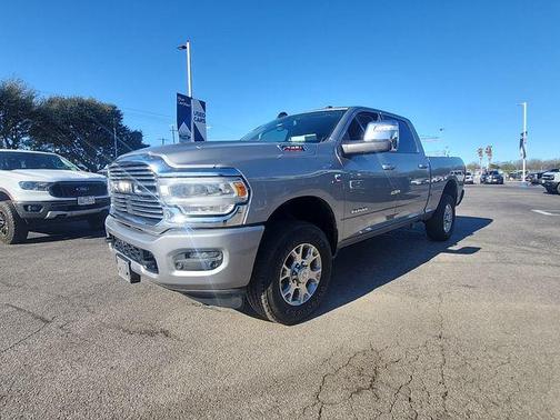 Billet Silver Metallic Clearcoat 2024 RAM 2500 Laramie Crew Cab 4x4 6'4' Box