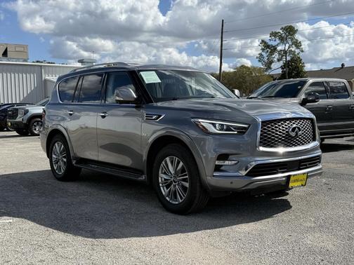 2018 INFINITI QX80 Base