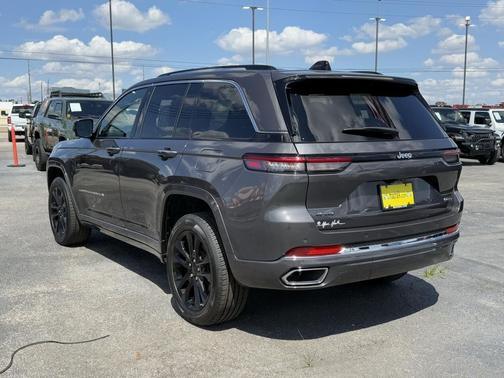 2023 Jeep Grand Cherokee Overland