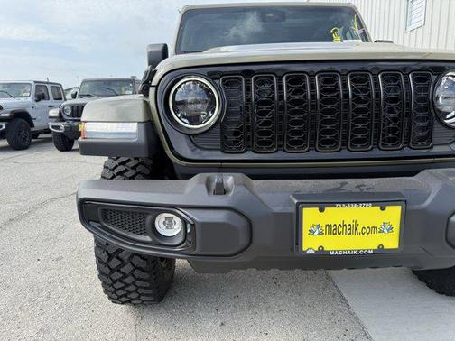 2025 Jeep Gladiator Willys